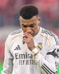 就在今天凌晨3：30皇马颜面之战！冲击西甲遭遇9连杀，姆巴佩66天无球可打