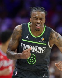 恩比德19+13+7马克西21+6+8 乔治23分76人擒森林狼