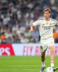 皇马客场轻取拜仁，伪强队的真面目显露无遗